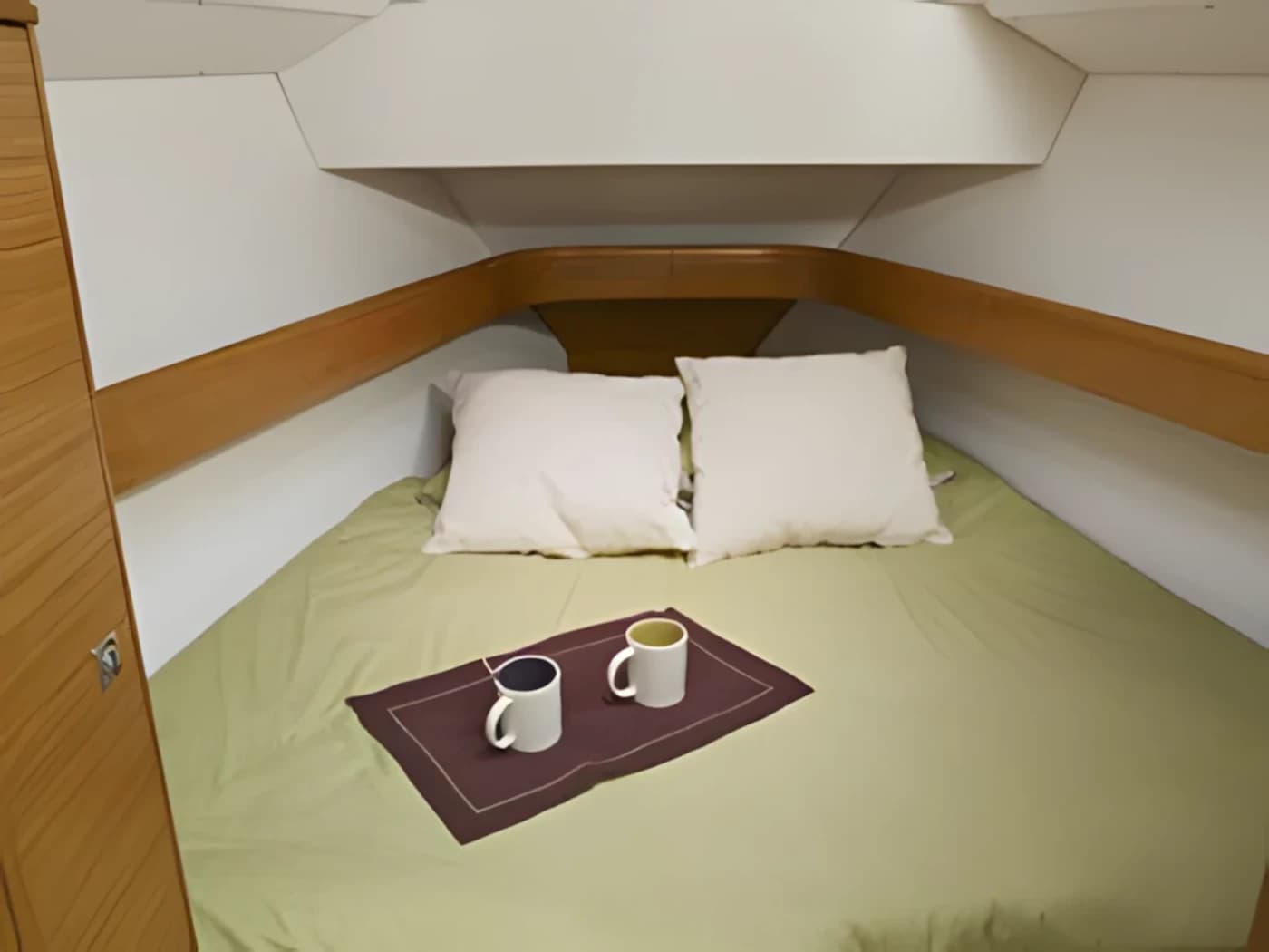 Cabine du Sun Odyssey 36i